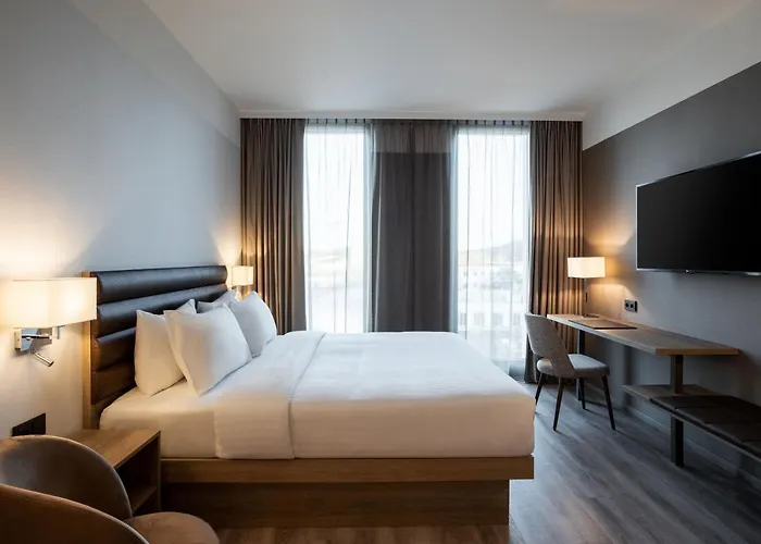Ac By Marriott מלון 4*